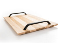 Taca do podawania, drewno buk/dąb z czarnymi rączkami